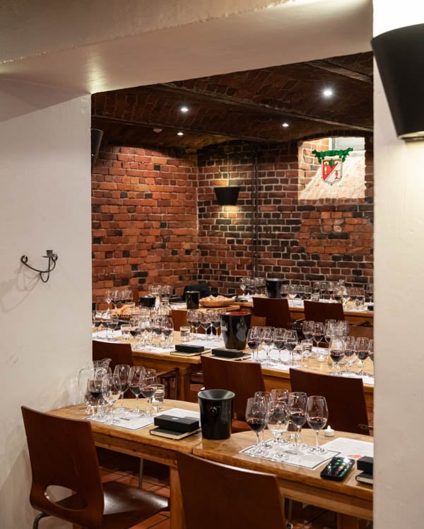 Winecellars-viinitastingit-28